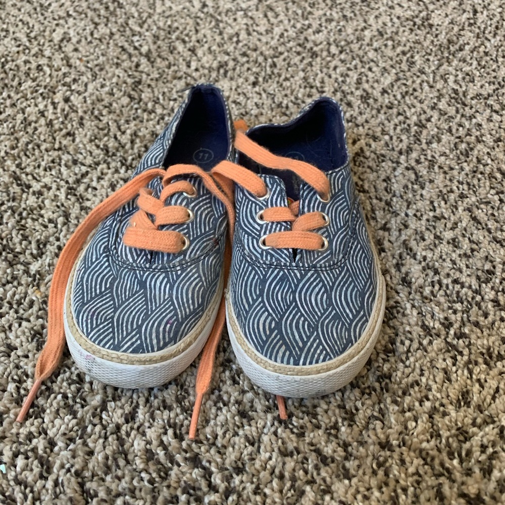 Girls size 11 loafers